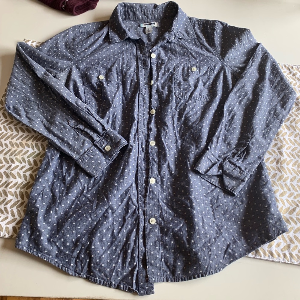 Women’s Old Navy Button Up Top